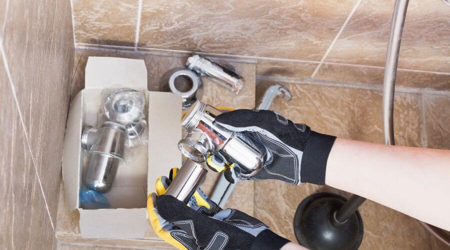 Expert Emergency Roof Repairs services in Hillsboro, WV