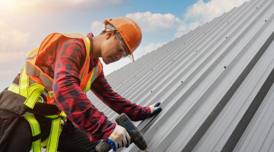 Professional Emergency Roof Repairs services in Hillsboro, WV
